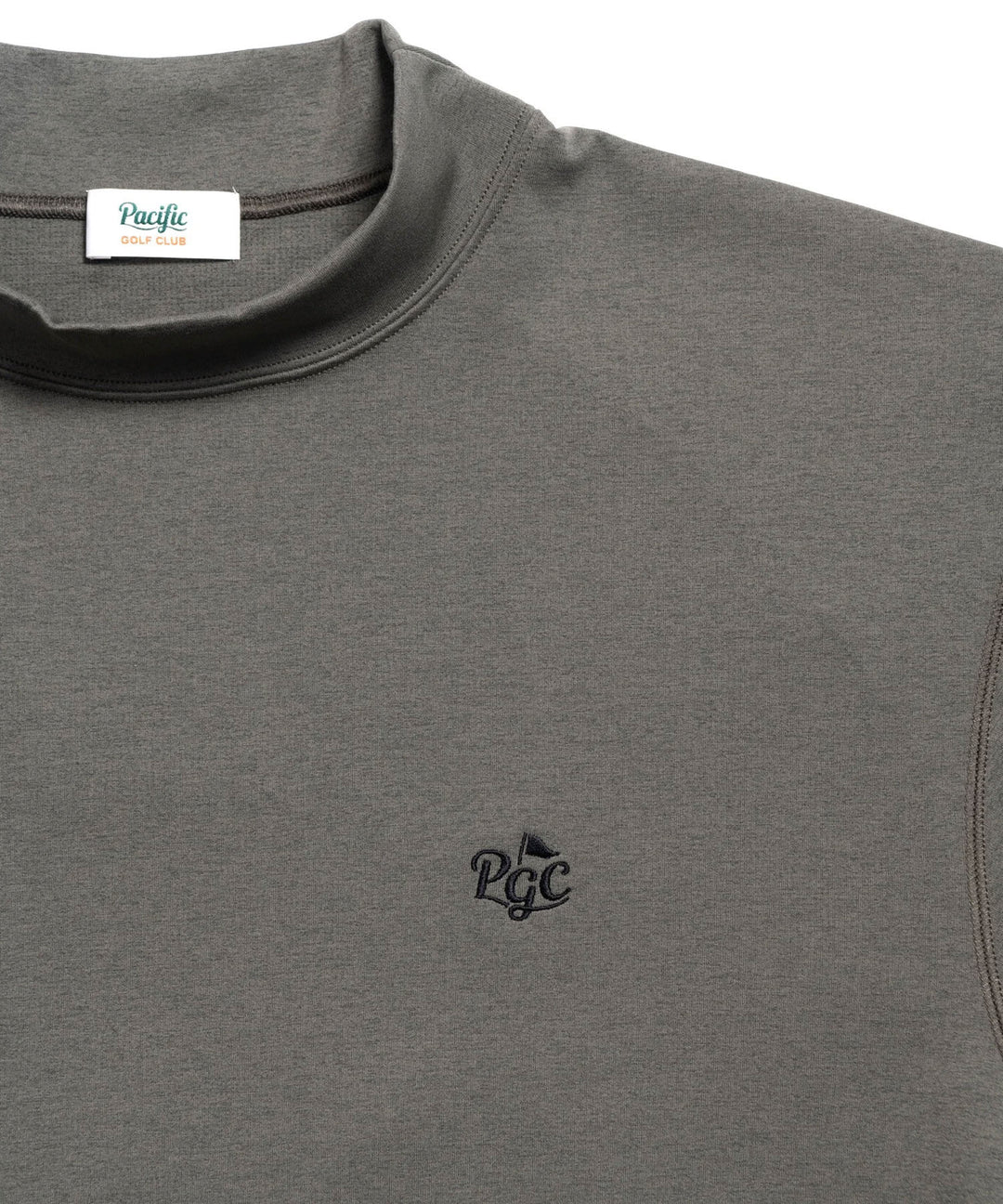 MOCK-NECK BIG TEE LONG SLEEVE GOLF & PANCAKE OLIVE