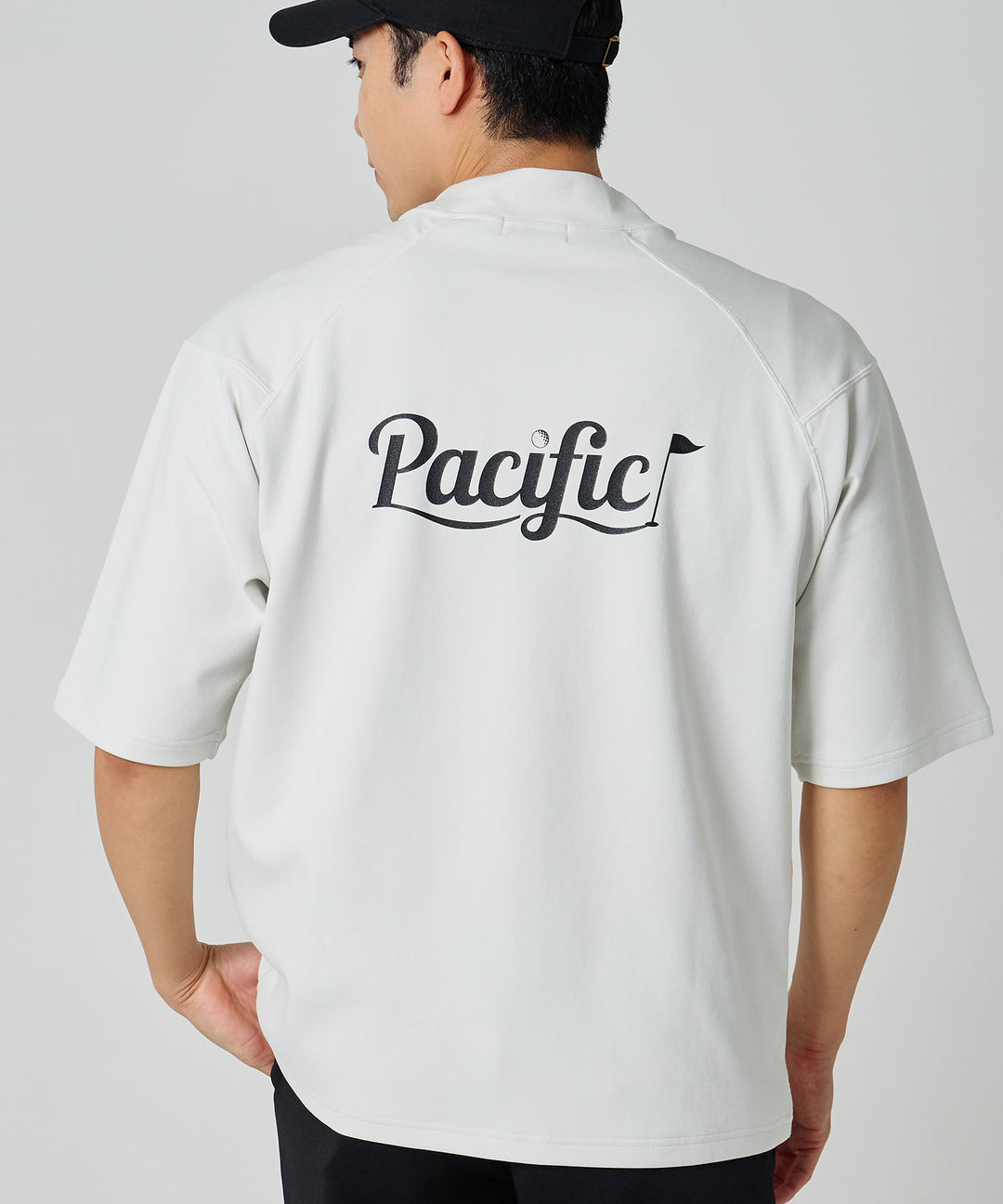 MOCK-NECK BIG TEE HALF SLEEVE Pacific LOGO