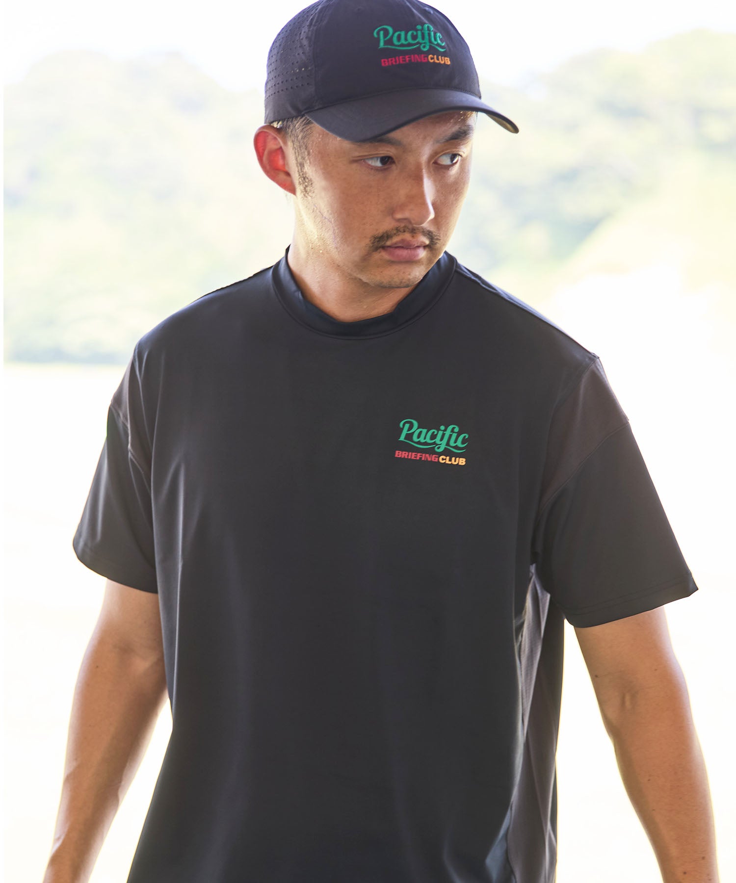 Pacific BRIEFING CLUB ゴルフバッグ Pacific GOLF CLUBと卓越した機能美を持つラゲッジブランド